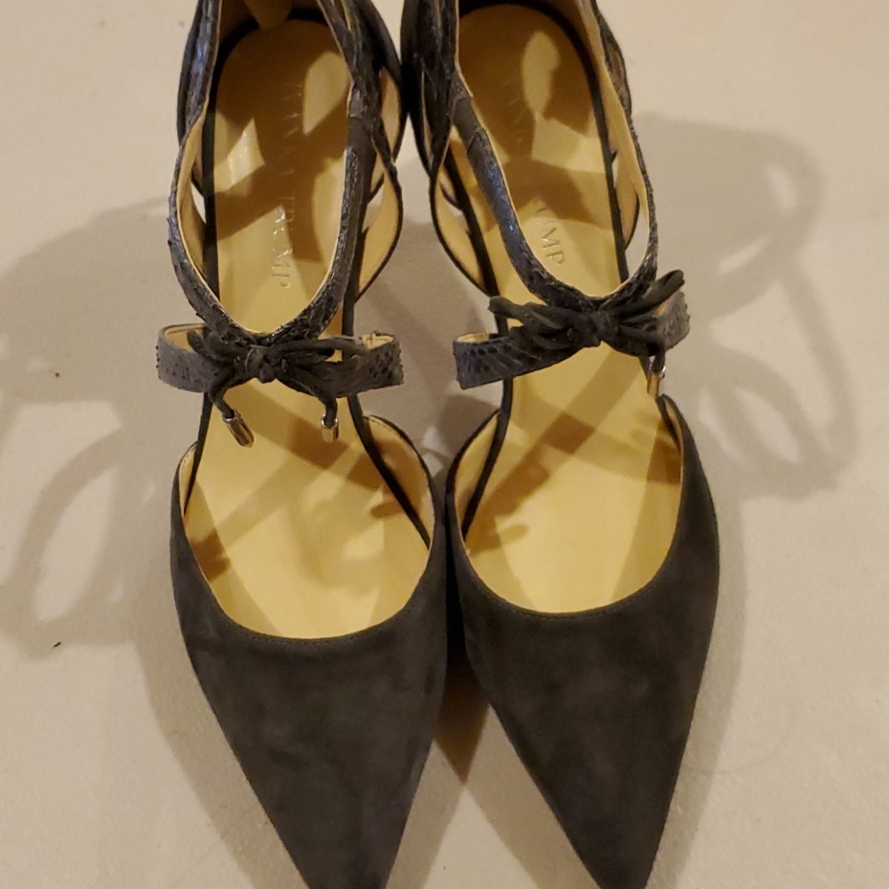 Ivanka Trump pumps